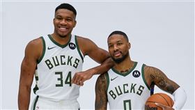 里拉德（Damian Lillard）休季期間轉戰公鹿，新球季攜「字母哥」安戴托昆波（Giannis Antetokounmpo）爭冠。（圖／美聯社／達志影像）