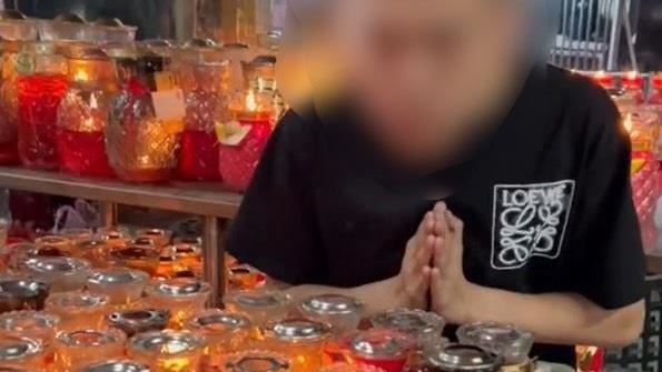 光明燈當生日蛋糕惡搞吹熄　廟方這樣說