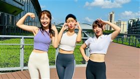 ▲倪暄（左起）、巫苡萱、陳詩雅前往運動中心健身。