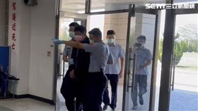 苗栗通霄海邊發現中國籍漁船擱淺，1偷渡客聲押獲准。（圖／民眾提供）