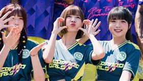 艾融（中）外型甜美清純。（圖／球團提供）