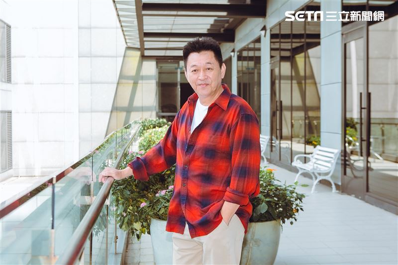 庹宗華三立新聞網專訪。（圖／記者楊澍攝影）