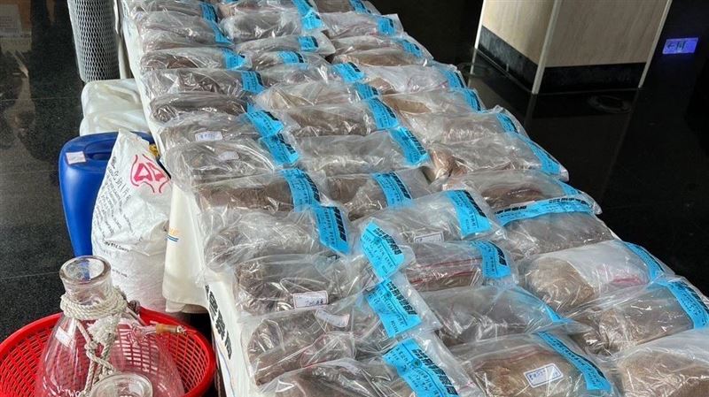 2.5億安毒工廠首腦起底　博弈撈金轉投資