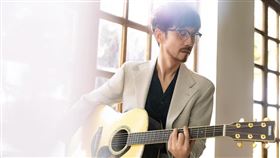 周傳雄（圖／華納音樂提供）