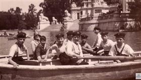 翻攝自Vienna Boys Choir - Wellerman、傳大藝術提供