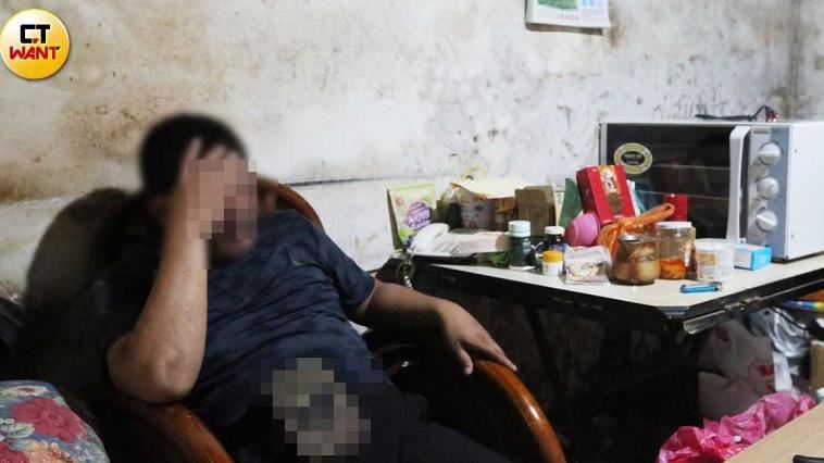 亡父敗光家產　輕度智障兒當清潔工養全家