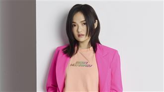 金曲歌后驚變帶貨直播主　狂銷奢侈品驚呆