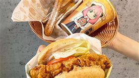 拉亞漢堡跨界與動漫IP《SPY x FAMILY間諜家家酒》官方授權聯名。（圖／品牌業者提供）