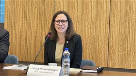 美國在台協會(AIT)理事主席羅森柏格與平面媒體茶敘。（圖／記者高逸帆攝影）