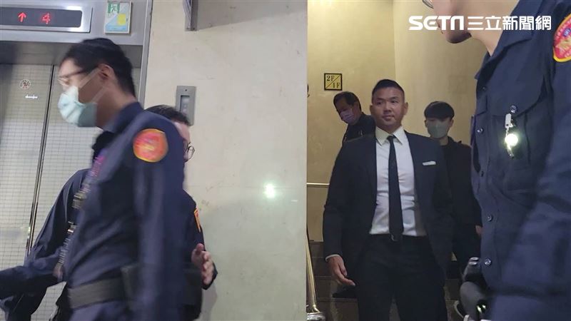 陳建州出庭後臉色凝重！傳證人證詞不利他