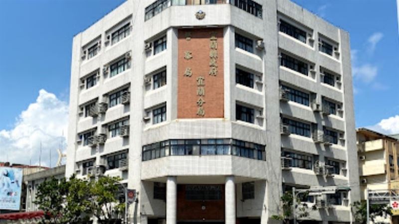 宜蘭警亮證件「白嫖」　應召女不滿反蒐證
