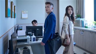 范逸臣情纏田中千繪15年！情侶升格夫妻