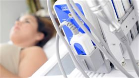 隆乳手術，異物，乳癌，(圖／PIXABAY)