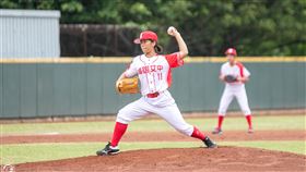 ▲高雄女中高一投手劉姝榆首次在比賽中當投手就熱投104球。（圖／翻攝中信盃黑豹旗高中棒球大賽FACEBOOK官方粉絲團）
