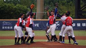 ▲升學名校建國中學黑豹旗11屆都沒缺席，首戰4局扣倒對手。（圖／建國中學棒球社提供）