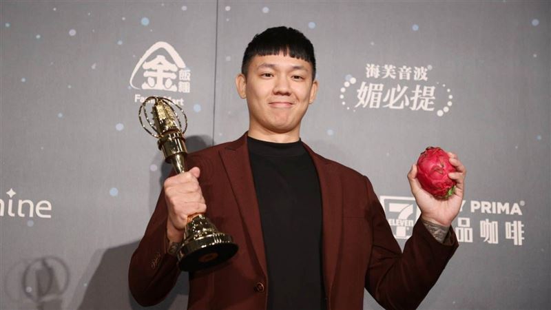 金鐘58／火龍果奏效了！許鈞筌拿它致詞