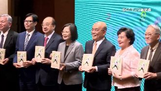 讚「英蘇可以處這麼久」　他笑：政壇奇蹟