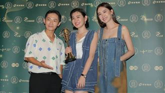 米可白金鐘奪獎　慶功宴認了收到前夫恭喜