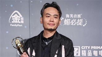 楊大正奪金鐘男配　好兄弟陳其邁感動發聲