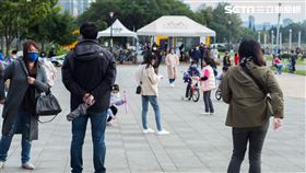 天氣/東北季風(記者陳弋攝影)