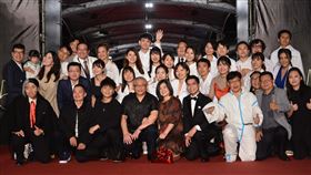 《國際橋牌社》（圖／馬克吐溫國際影像提供）