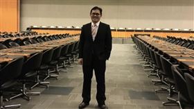 69年次的邱銘哲，出身民進黨智庫，曾擔任經濟部長李四光及台電董事長楊偉甫機要。（圖／翻攝自臉書）