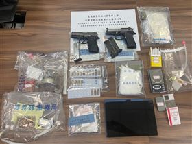 毒販集團首腦「狡兔5窟」 北中南同步攻堅（圖／翻攝畫面）