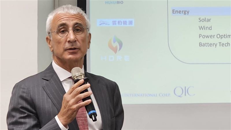富士康遭中國查稅　台灣先生谷月涵說話了