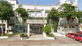 新／台中父砍子！兒多處刀傷「肚破」送醫（圖／翻攝畫面）