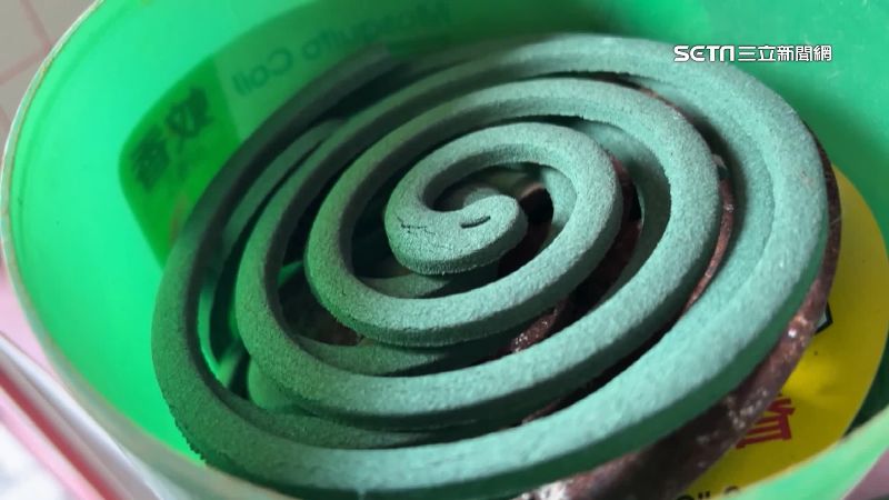 嘉義孫姓男子跟妻、兒子同住3層透天厝,去年孫男點蚊香驅蚊,釀成火災,造成妻兒死亡。(示意圖/資料照)
