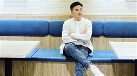 阿緯（劉峻緯） ig