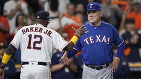 ▲太空人隊總教練貝克（Dusty Baker）、遊騎兵總教練波奇（Bruce Bochy）。（圖／美聯社／達志影像）