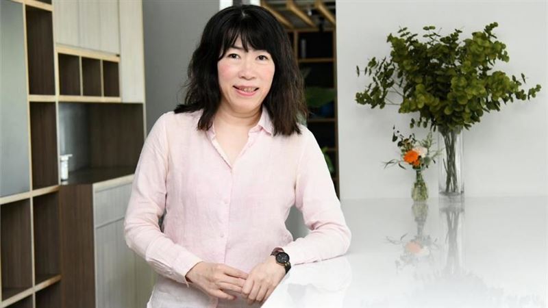 賴侯郭柯數位政見誰較強？科技法教授點評