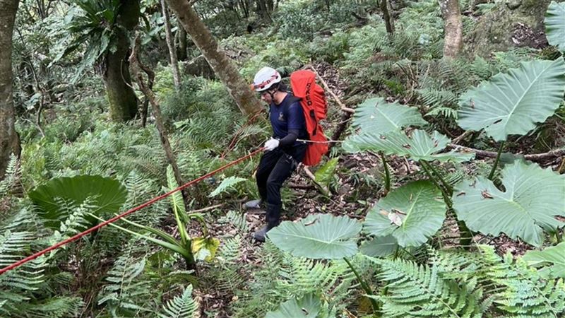 男登錐麓古道不慎失足　墜30米深山谷慘死