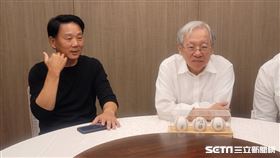 ▲台鋼雄鷹總教練洪一中、教練團成員橫田久則、路易士和洪瑞河見面。（圖／記者劉彥池攝影）