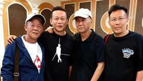 姜寧（右起）、侯孝賢、李康生。（圖／翻攝自臉書）