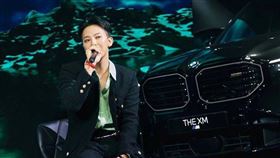 ▲劉亞仁，GD。（圖／翻攝自IG）