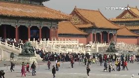 陸團鑽漏.洞1800