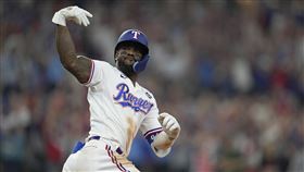 ▲美聯冠軍賽MVP賈西亞（Adolis Garcia）再見轟，幫助遊騎兵在世界大賽G1奪勝。（圖／美聯社／達志影像）