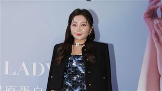 電商帶貨2天破2億　闆妹一句話評丟丟妹