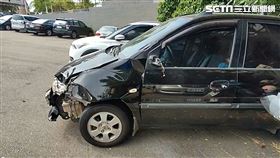 台中沙鹿少年開車闖紅燈衝撞機車，一對父女一死一傷。（圖／民眾提供）