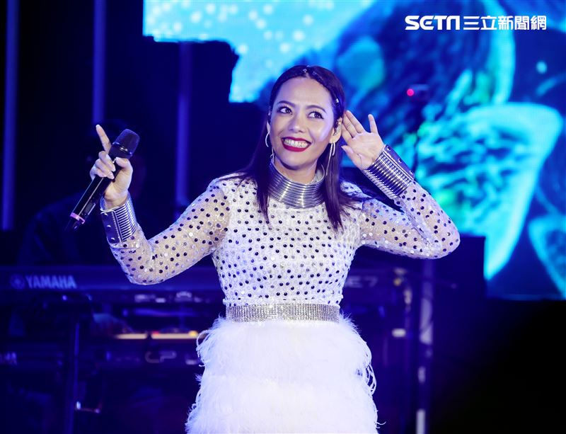 SAYA張惠春演唱會瘦了超過十公斤。（圖／記者邱榮吉攝影）