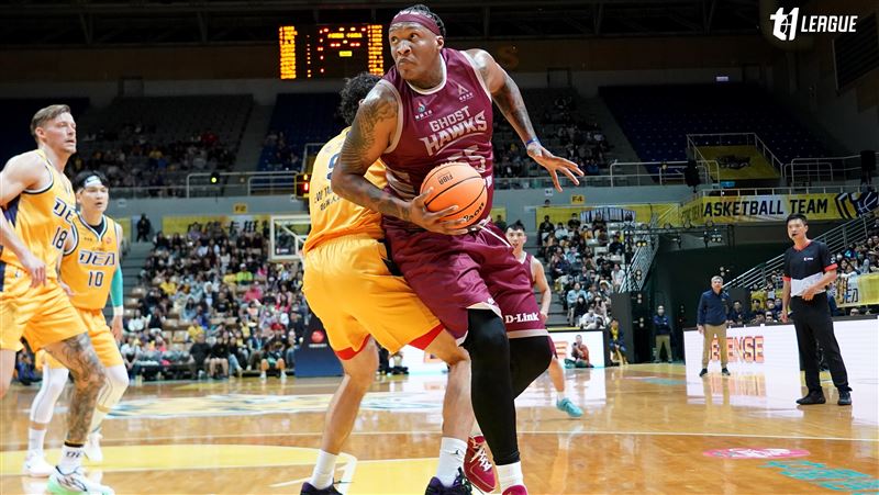 「最強保全」遭解約！獵鷹確定3Q阿修羅