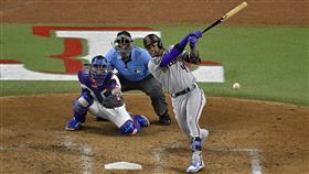 ▲響尾蛇馬提（Ketel Marte）季後賽連18場敲安，改寫大聯盟紀錄。（圖／路透社／達志影像）