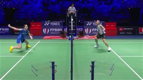 戴資穎大秀超狂勾對角小球。（圖／翻攝自BWF官網）