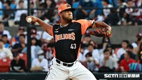 ▲中華職棒34年季後挑戰賽，統一獅先發投手克維斯。（圖／記者劉彥池攝影）