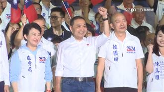 獨／侯友宜造勢遊覽車違停！警連開7罰單