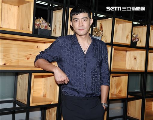 王柏傑三立新聞網專訪。（圖/記者邱榮吉攝影）