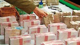 銀行贓款,警報,刑事特搜,大盜,竊盜罪,通緝犯,保全