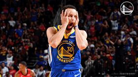 柯瑞10秒內連進4顆三分球，粉碎火箭逆轉夢。（圖／翻攝自勇士官方X）